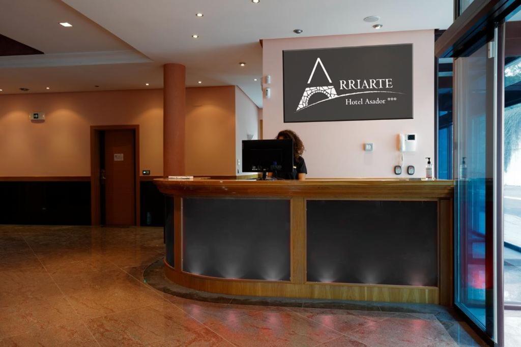 Hotel Asador Arriarte เอบาร์ ภายนอก รูปภาพ