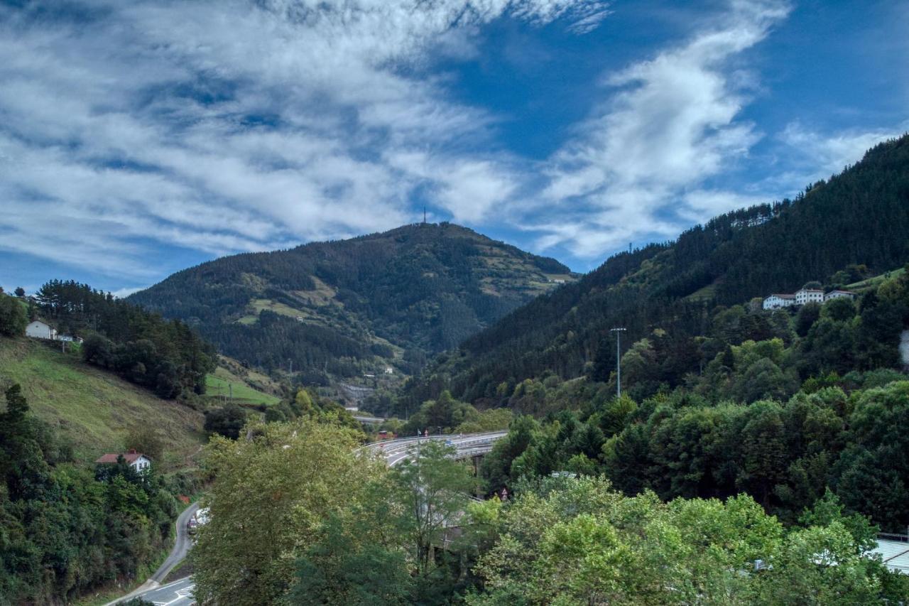 Hotel Asador Arriarte เอบาร์ ภายนอก รูปภาพ